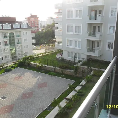 Apartament Olive City 2/9 *